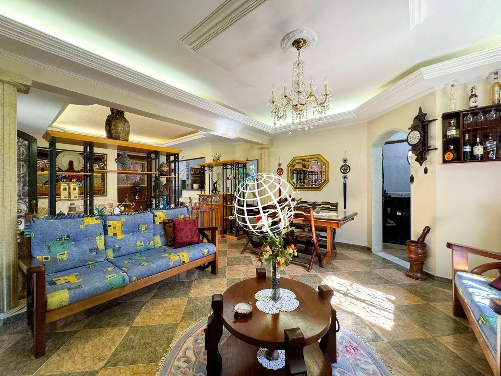 Chácara, 3 quartos, 1376 m² - Foto 2