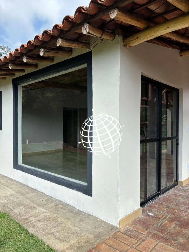 Chácara, 3 quartos, 2300 m² - Foto 4