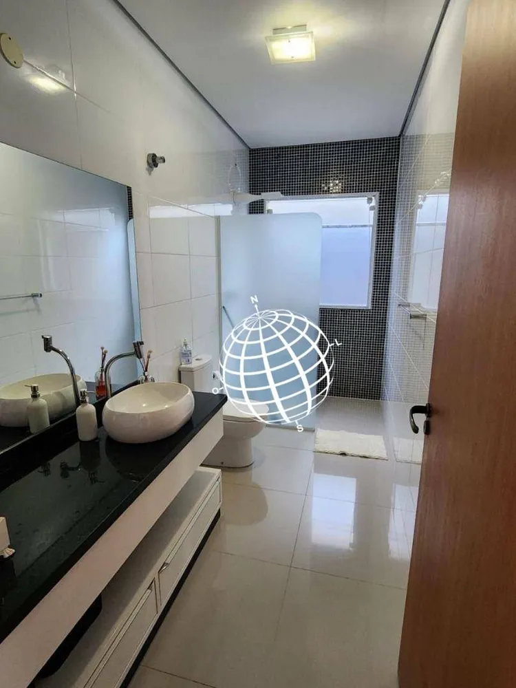 Casa, 4 quartos, 235 m² - Foto 12
