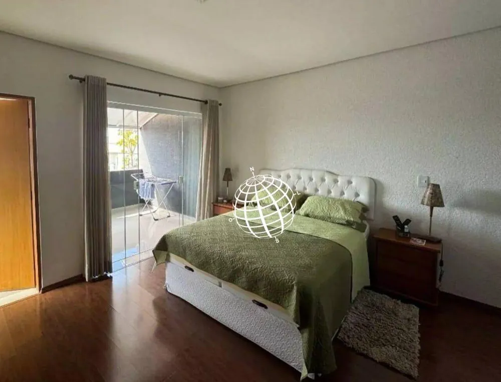 Casa, 4 quartos, 235 m² - Foto 6