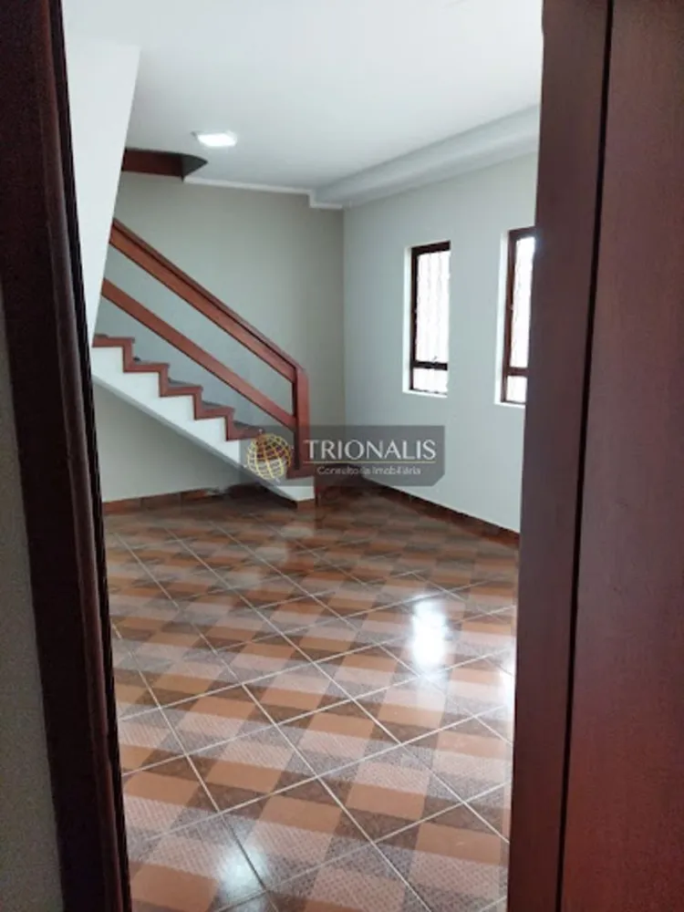 Casa, 4 quartos, 227 m² - Foto 5
