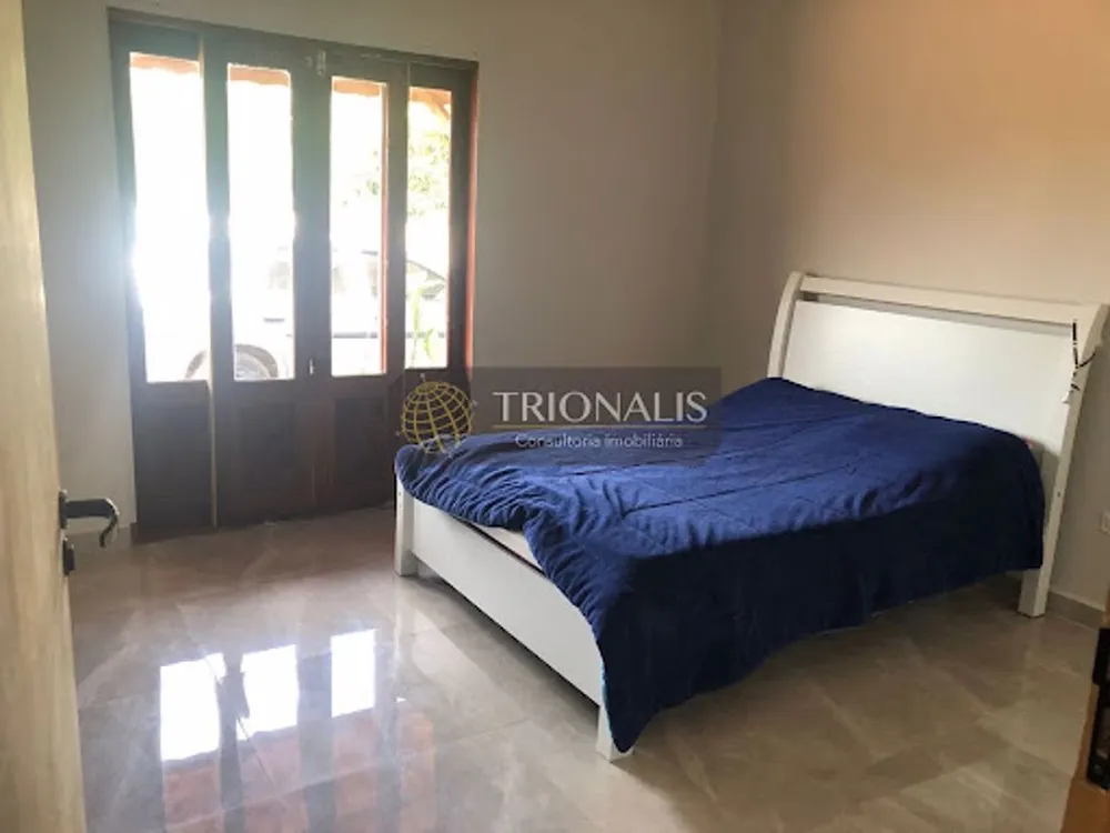 Chácara, 3 quartos, 1267 m² - Foto 2