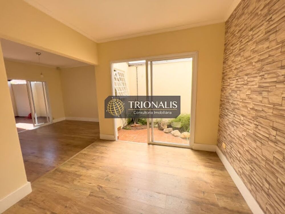 Casa à venda com 2 quartos, 297m² - Foto 7