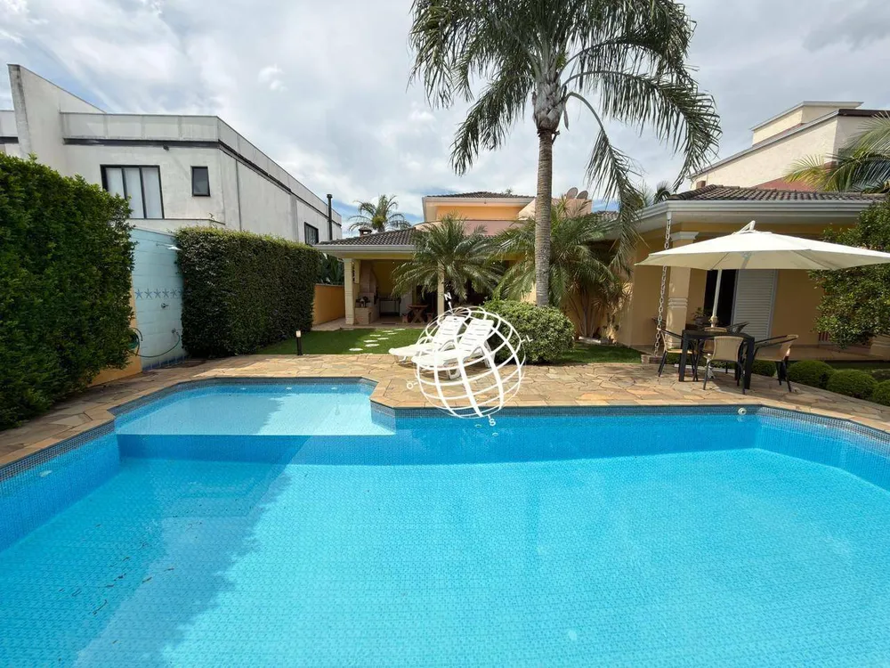Casa de Condomínio, 4 quartos - Foto 1