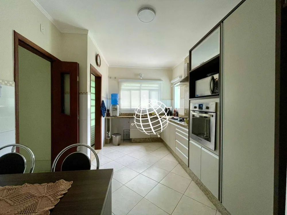 Casa, 3 quartos, 245 m² - Foto 6