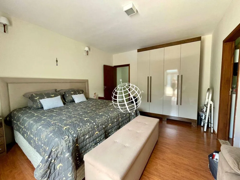 Casa, 3 quartos, 245 m² - Foto 9