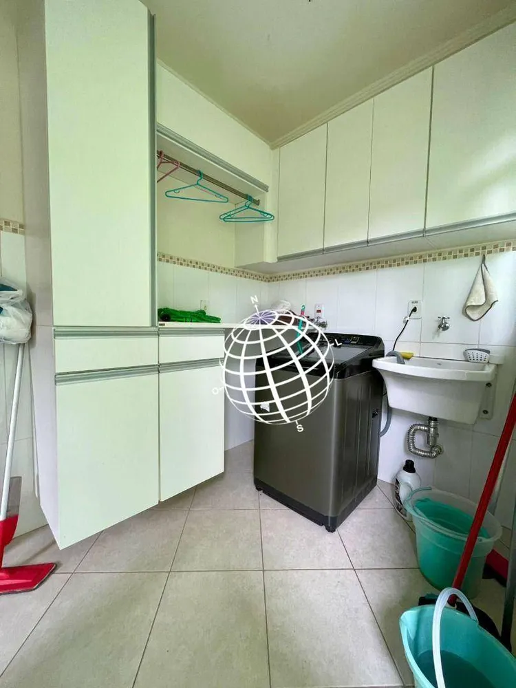 Casa, 3 quartos, 245 m² - Foto 10