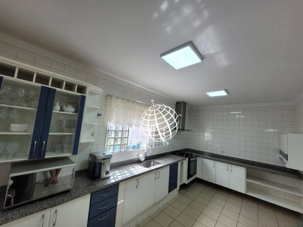 Casa, 3 quartos, 261 m² - Foto 10