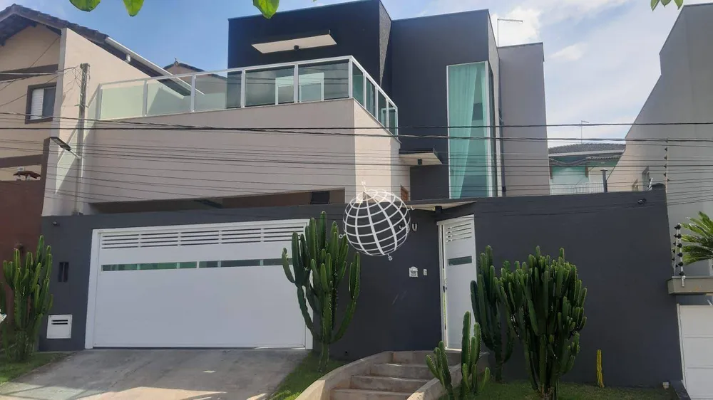 Casa, 3 quartos, 202 m² - Foto 2
