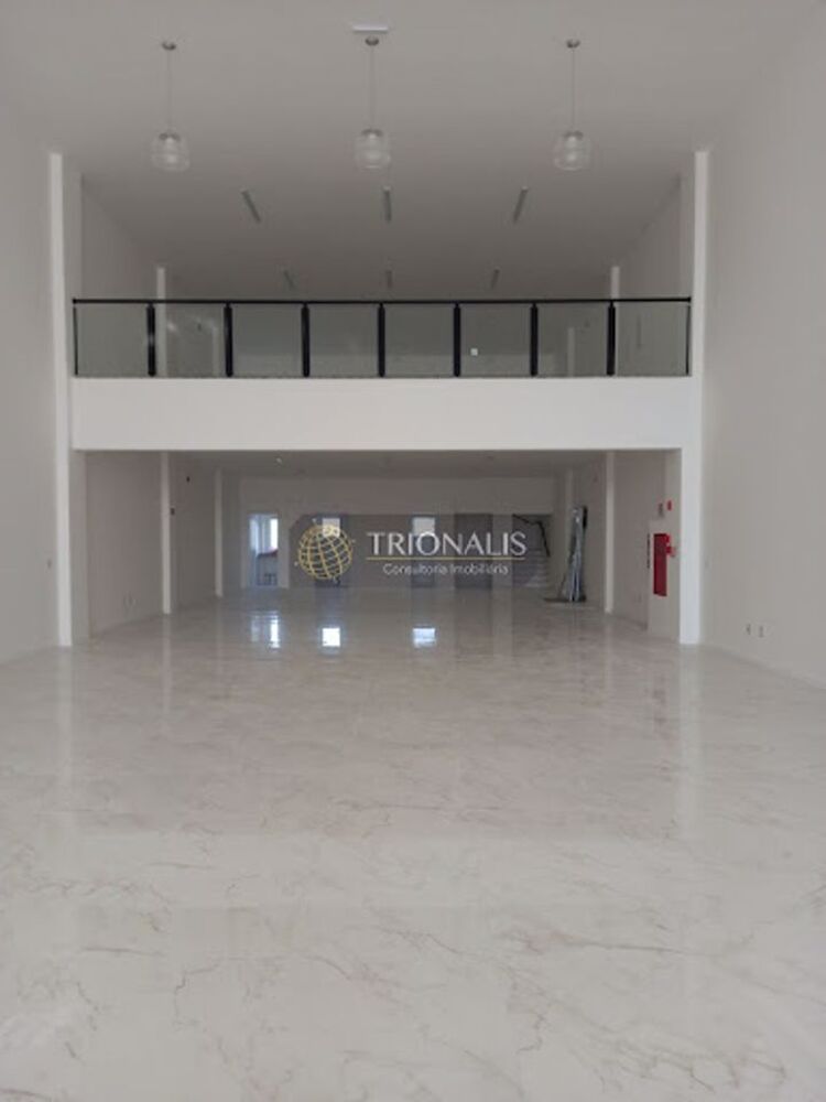 Loja-Salão, 977 m² - Foto 2