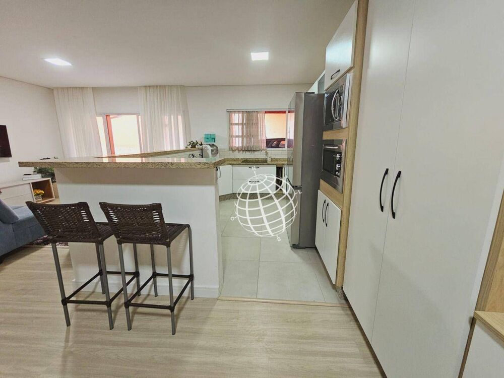 Casa à venda com 3 quartos, 170m² - Foto 19