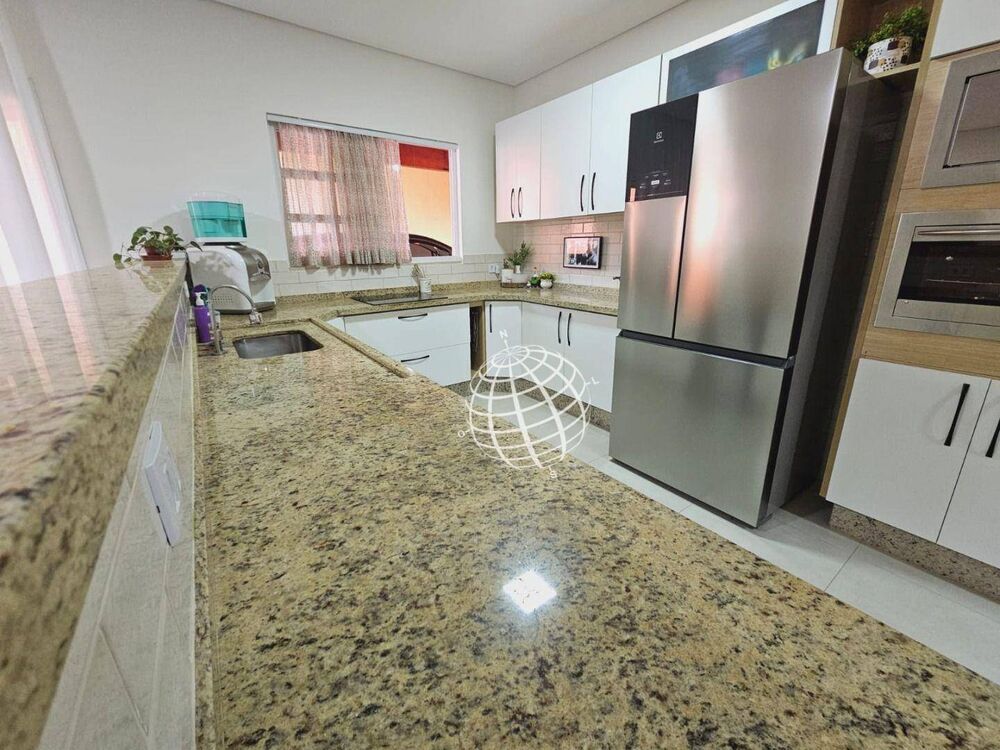 Casa à venda com 3 quartos, 170m² - Foto 17