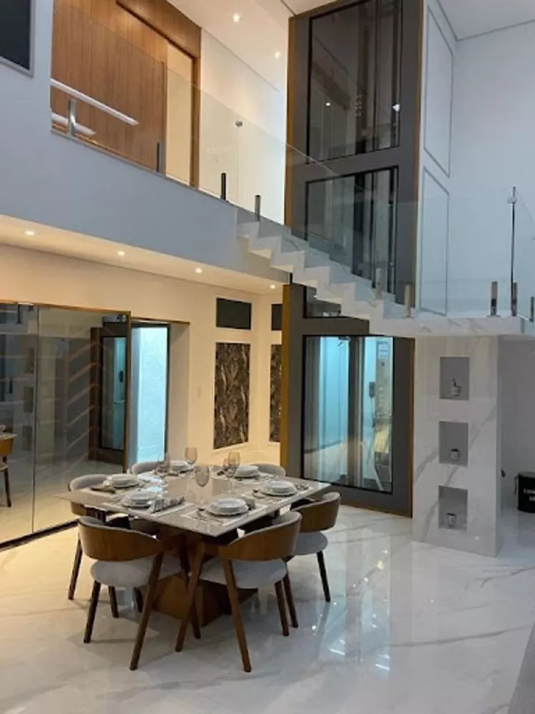 Casa de Condomínio à venda com 4 quartos, 600m² - Foto 3