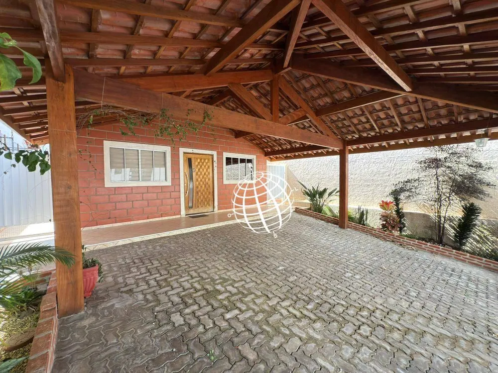 Casa, 3 quartos, 250 m² - Foto 4
