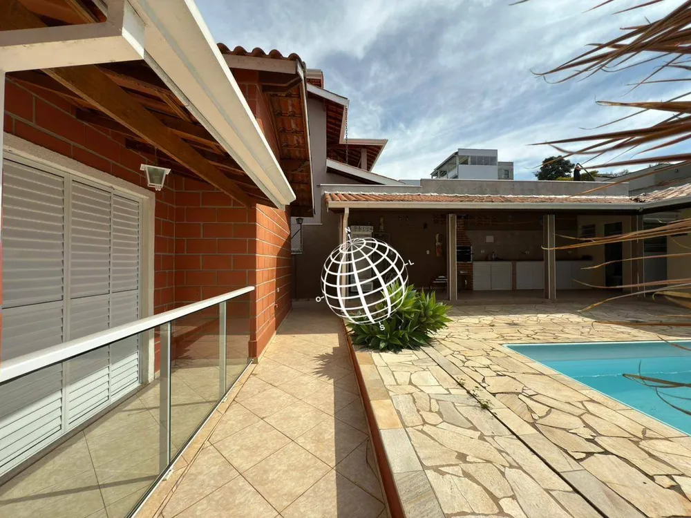Casa, 3 quartos, 250 m² - Foto 14