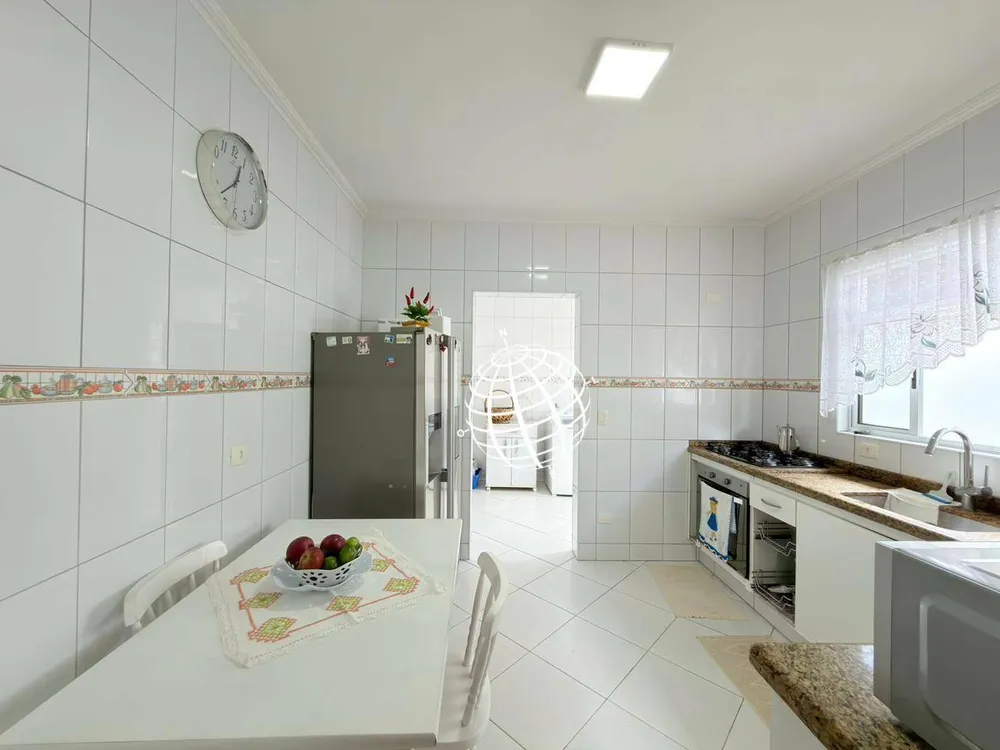 Casa, 5 quartos, 340 m² - Foto 4