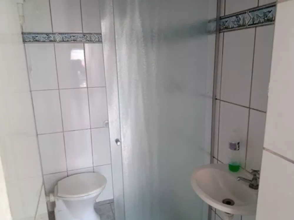 Casa à venda com 3 quartos, 140m² - Foto 2