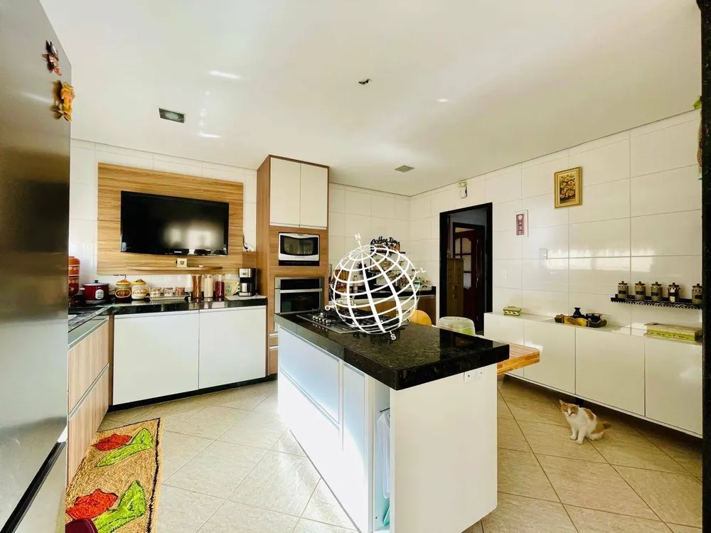 Casa, 3 quartos, 400 m² - Foto 1