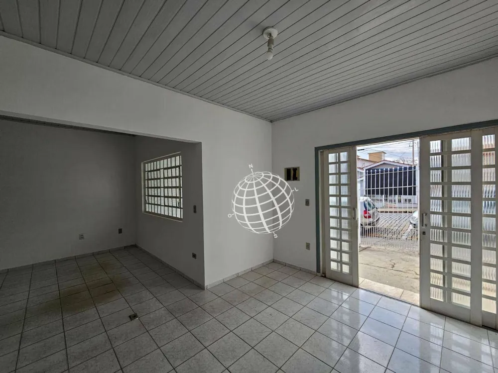 Casa, 3 quartos, 129 m² - Foto 2