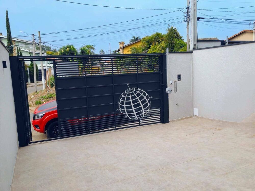 Casa à venda com 2 quartos, 130m² - Foto 1