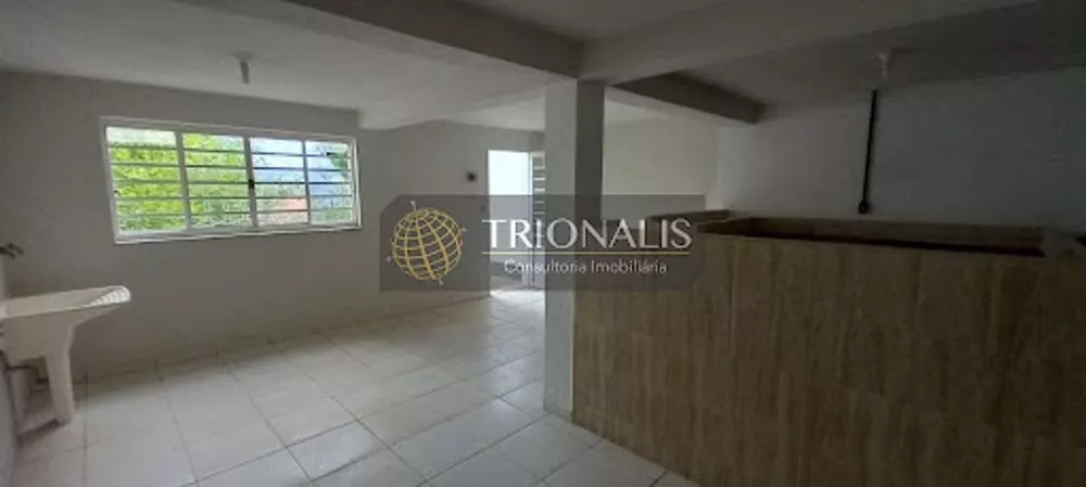 Casa à venda com 3 quartos, 390m² - Foto 4