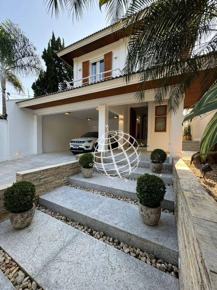 Casa, 4 quartos, 413 m² - Foto 1
