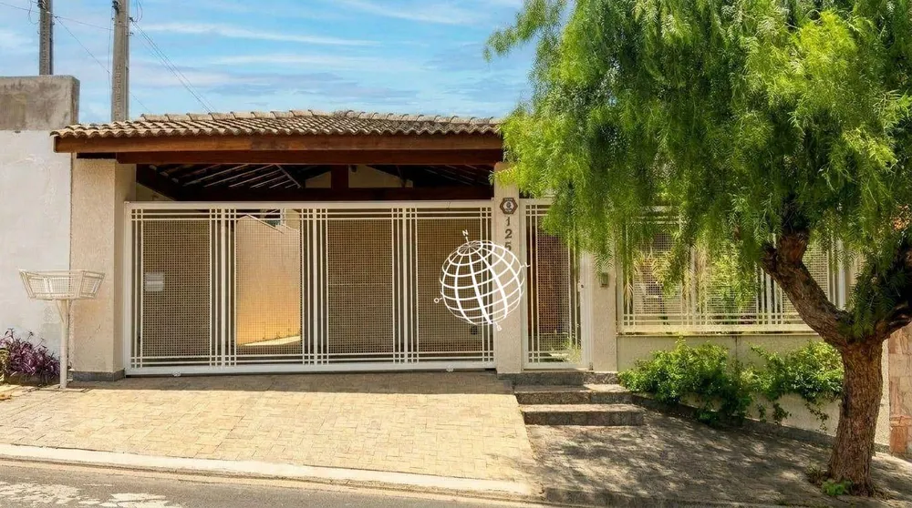 Casa, 5 quartos, 281 m² - Foto 1