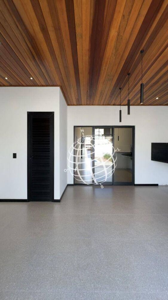 Casa à venda com 3 quartos, 200m² - Foto 3