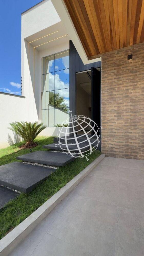 Casa à venda com 3 quartos, 200m² - Foto 2