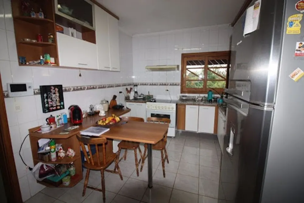 Casa, 3 quartos, 217 m² - Foto 2
