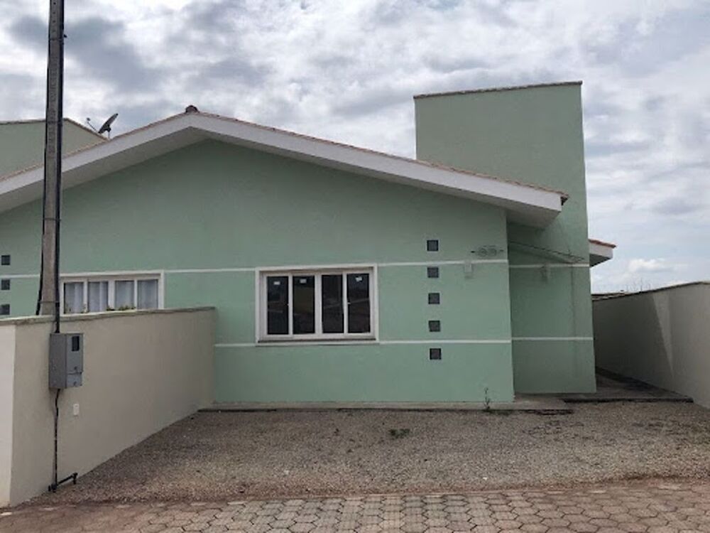 Casa à venda com 3 quartos, 86m² - Foto 2