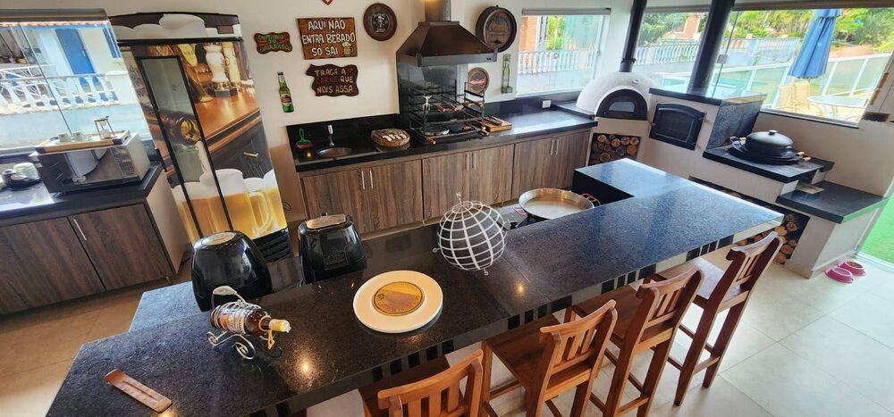 Casa à venda com 4 quartos, 280m² - Foto 6