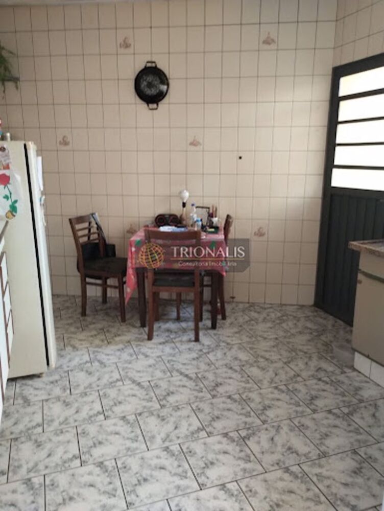 Casa, 2 quartos, 170 m² - Foto 4