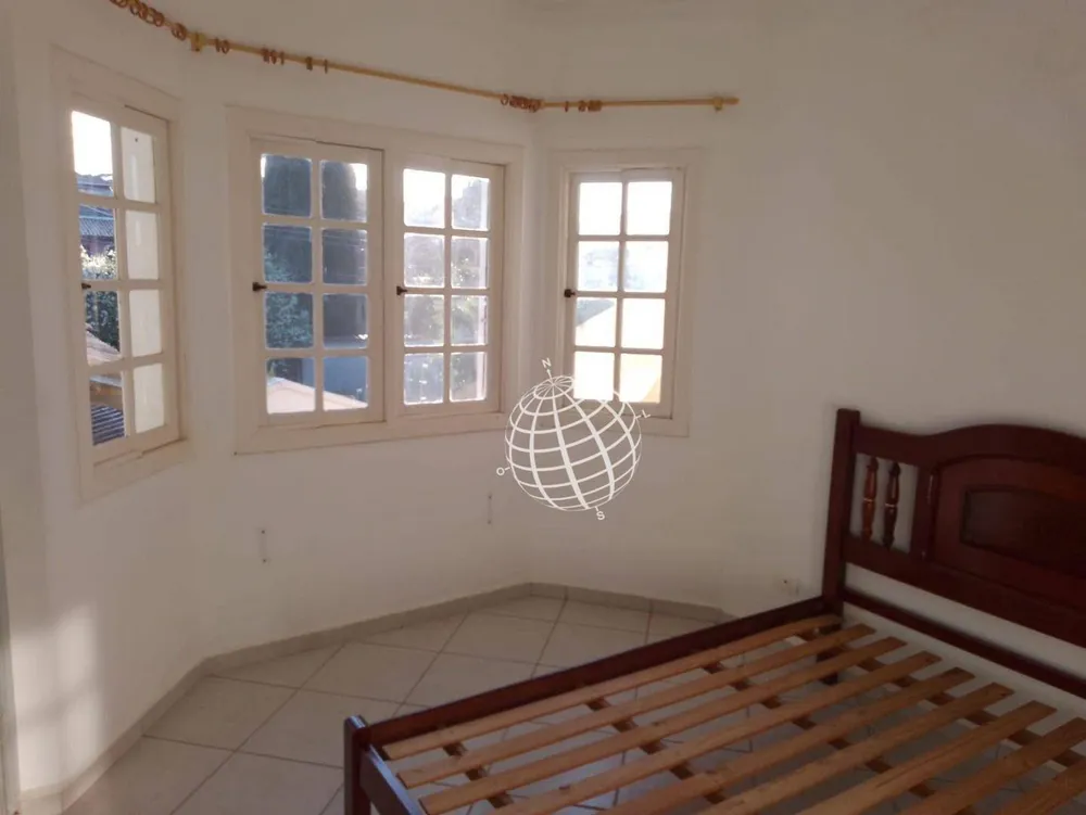 Casa, 3 quartos, 323 m² - Foto 1