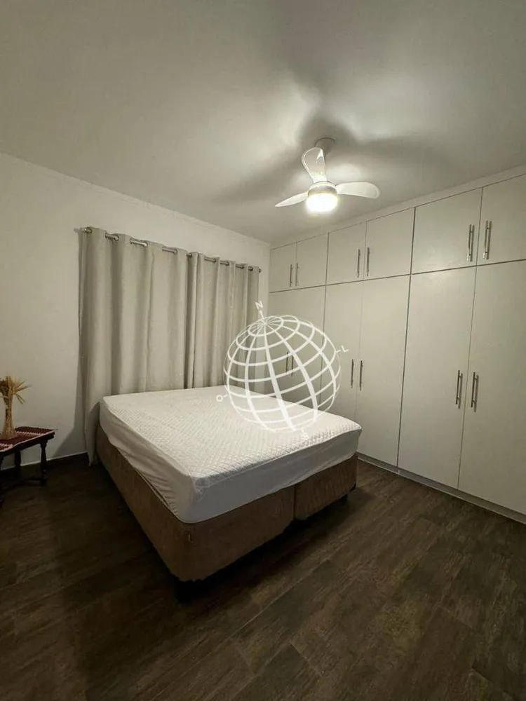 Casa, 3 quartos, 300 m² - Foto 1