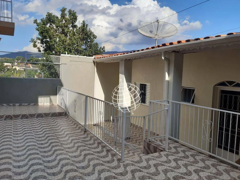 Casa, 5 quartos, 256 m² - Foto 2