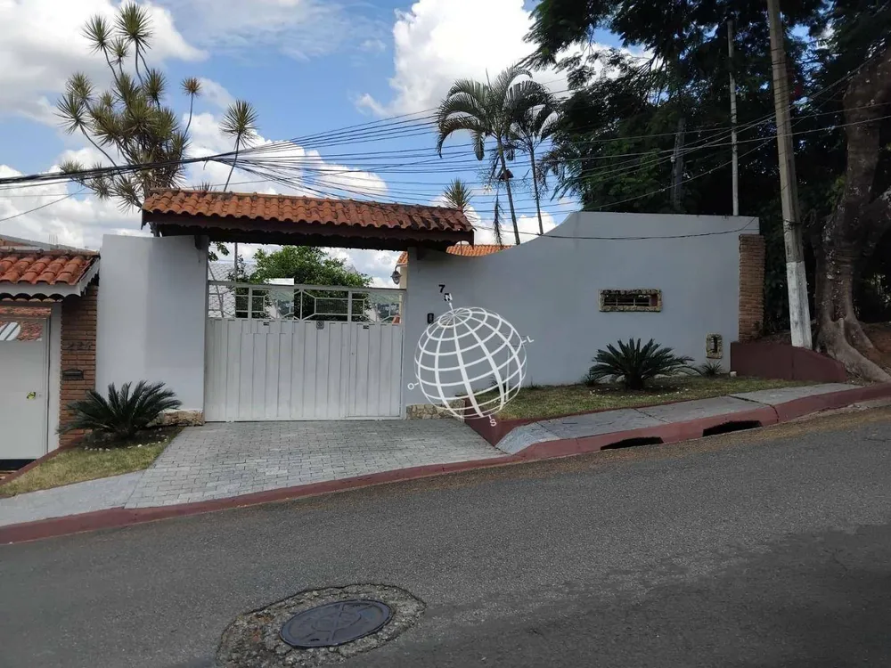 Casa, 5 quartos, 256 m² - Foto 2