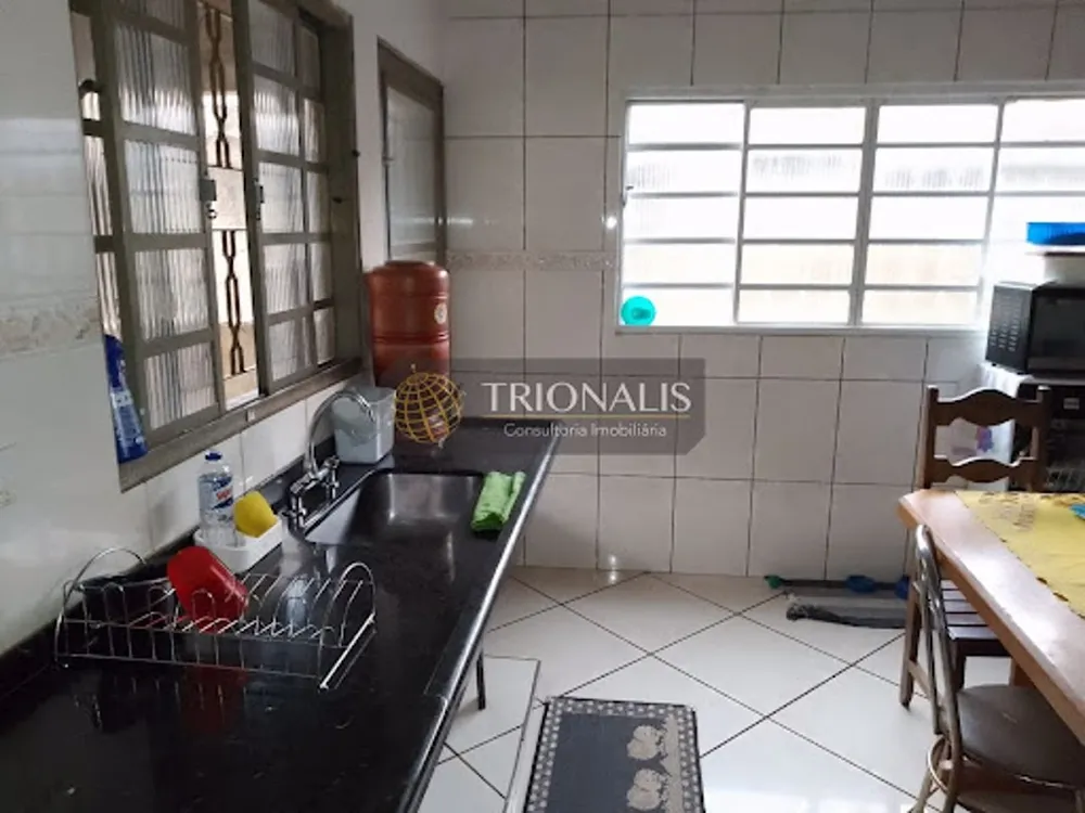 Casa, 3 quartos, 196 m² - Foto 10