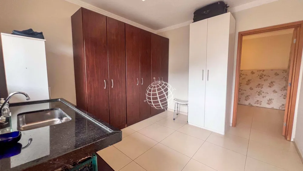 Casa, 3 quartos, 192 m² - Foto 11