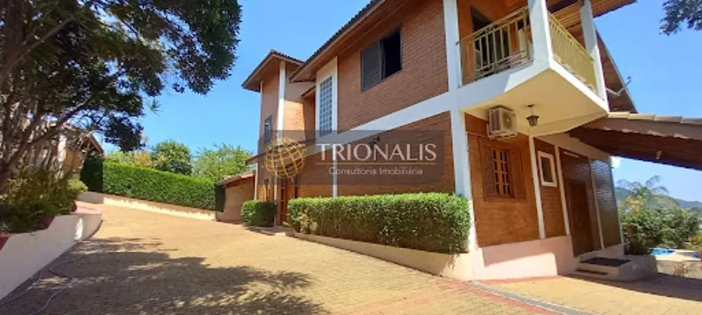 Casa, 6 quartos, 332 m² - Foto 2