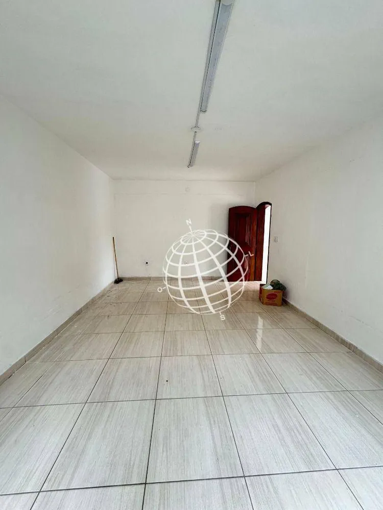 Casa, 3 quartos, 243 m² - Foto 4