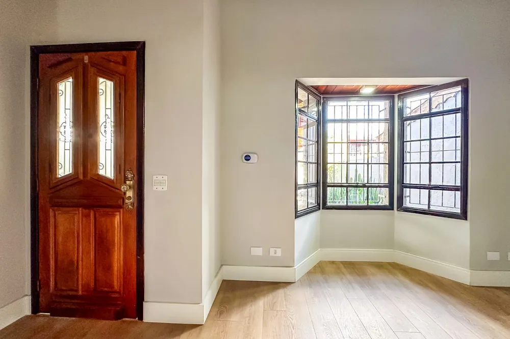 Casa, 5 quartos, 239 m² - Foto 6