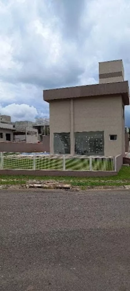 Casa de Condomínio à venda com 4 quartos, 401m² - Foto 3