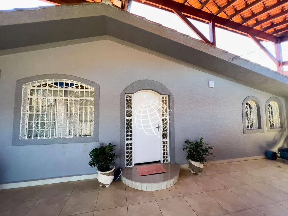 Casa, 3 quartos, 220 m² - Foto 2