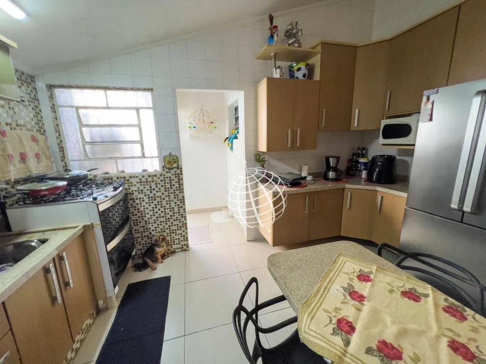 Casa, 3 quartos, 220 m² - Foto 3