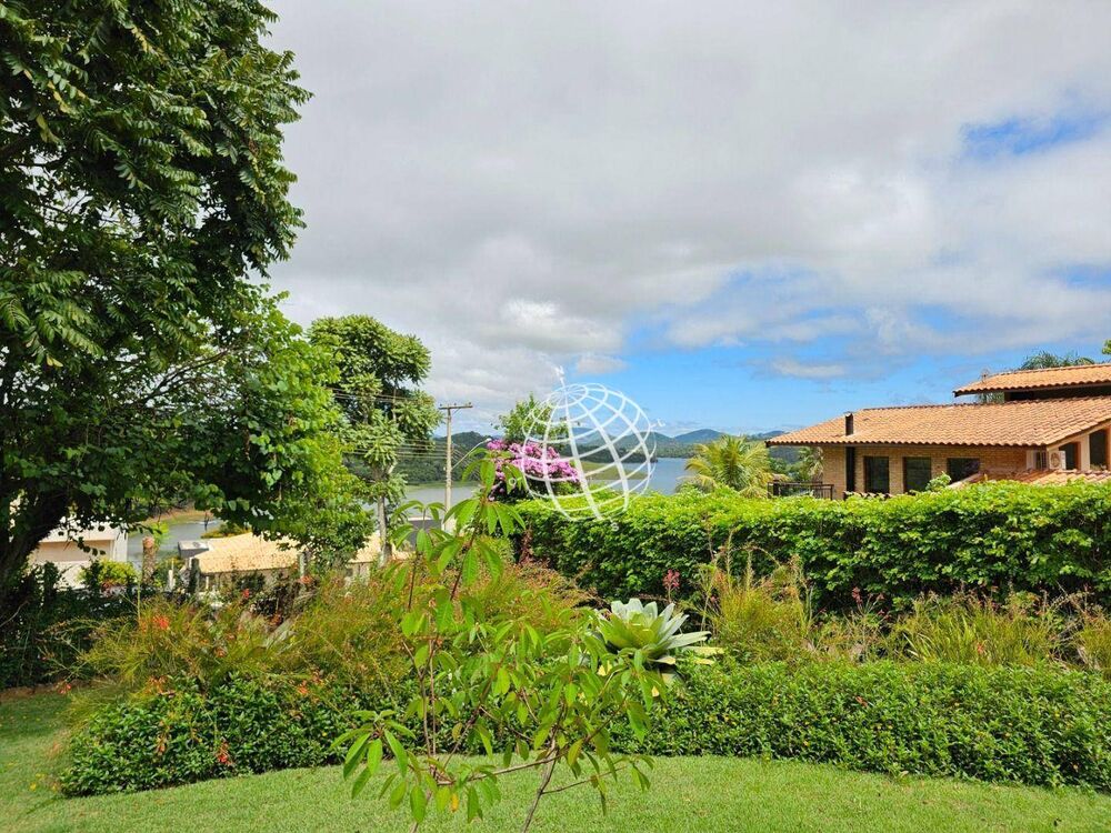 Casa de Condomínio à venda com 3 quartos, 323m² - Foto 16