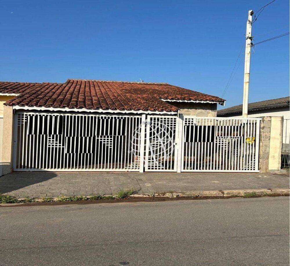 Casa à venda com 2 quartos, 169m² - Foto 1