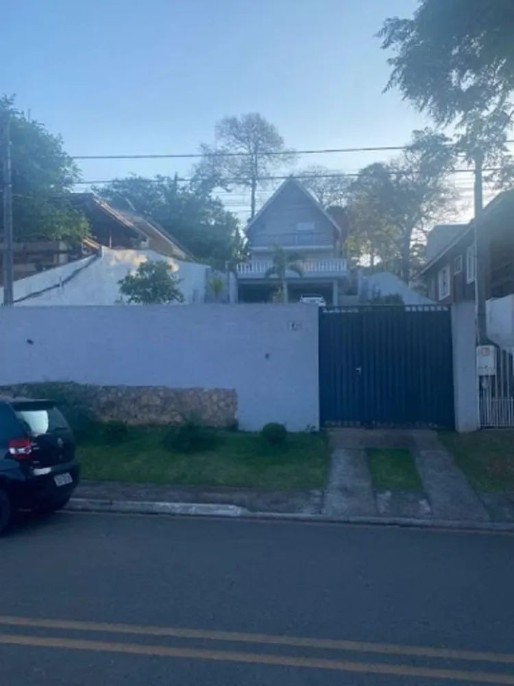 Casa, 4 quartos, 220 m² - Foto 1