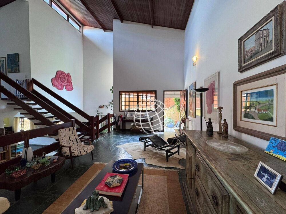 Casa, 3 quartos, 245 m² - Foto 10