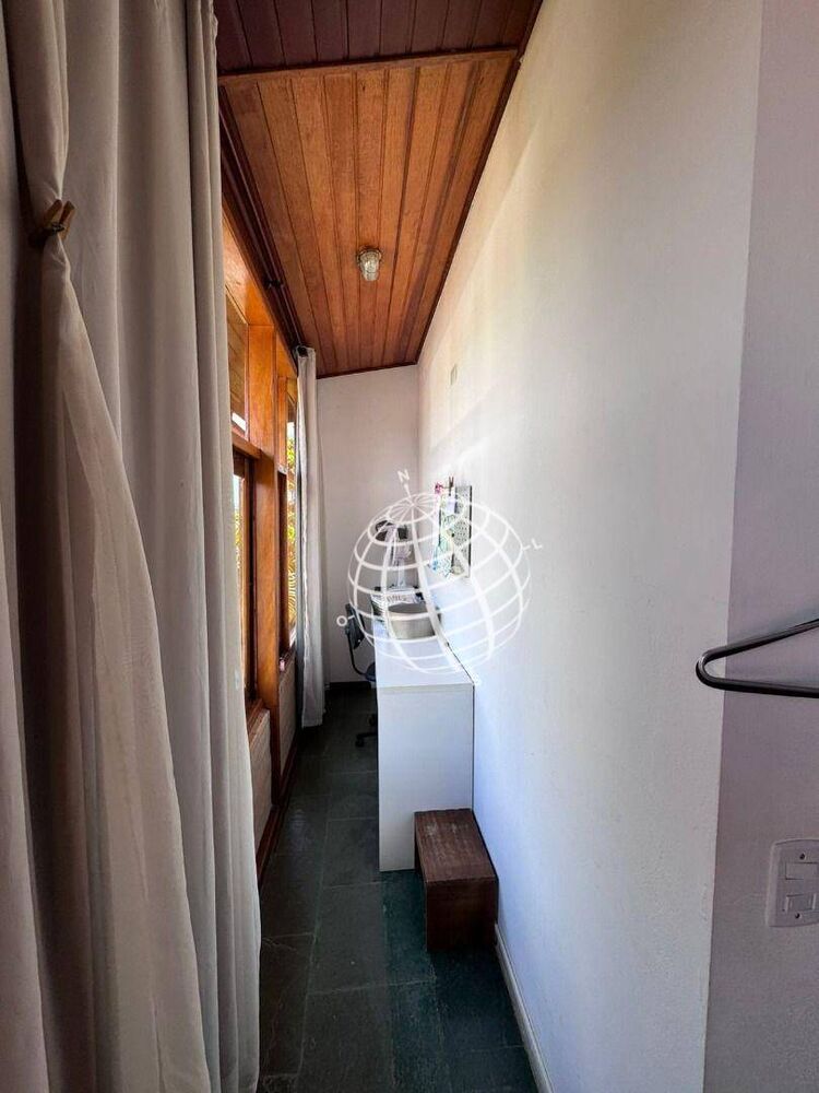 Casa, 3 quartos, 245 m² - Foto 16